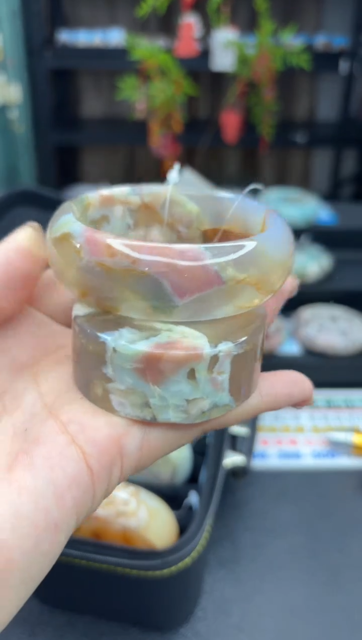 【闪购商品】石英质玉手镯未镶嵌13（57圈赠送镯心）