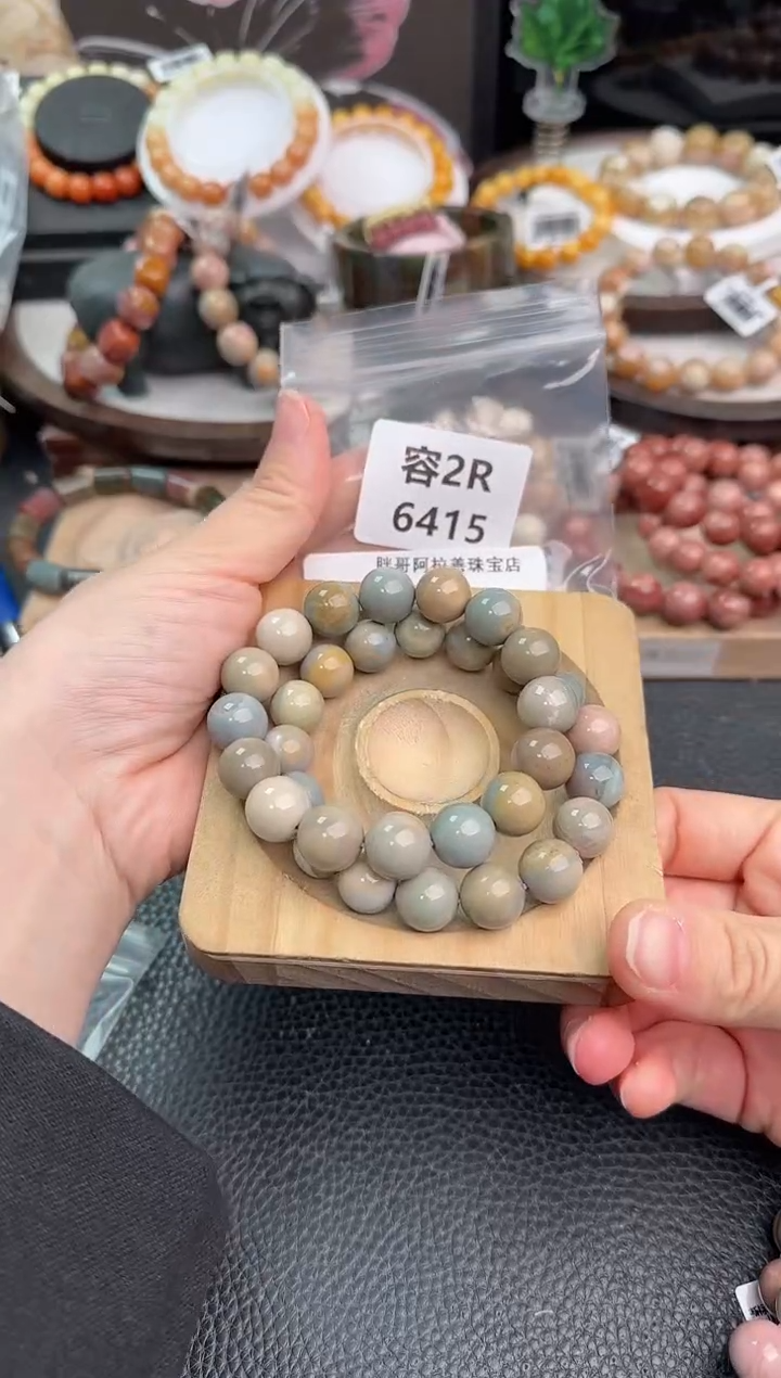 未镶嵌手链石英质玉一****神2R6415