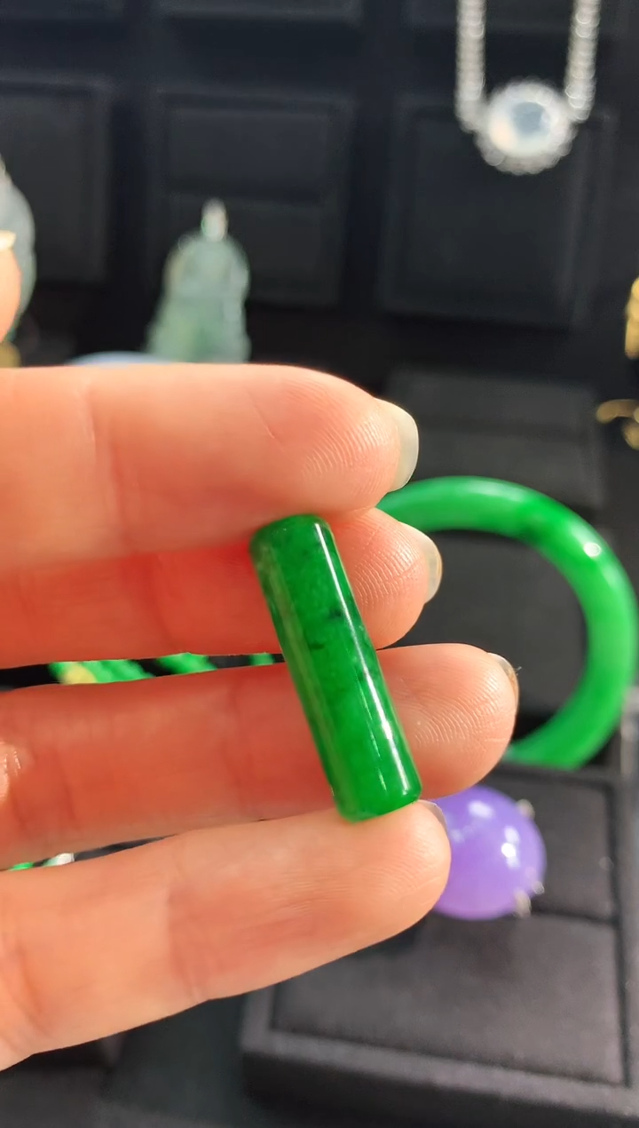 【闪购商品】翡翠颈饰未镶嵌吊坠