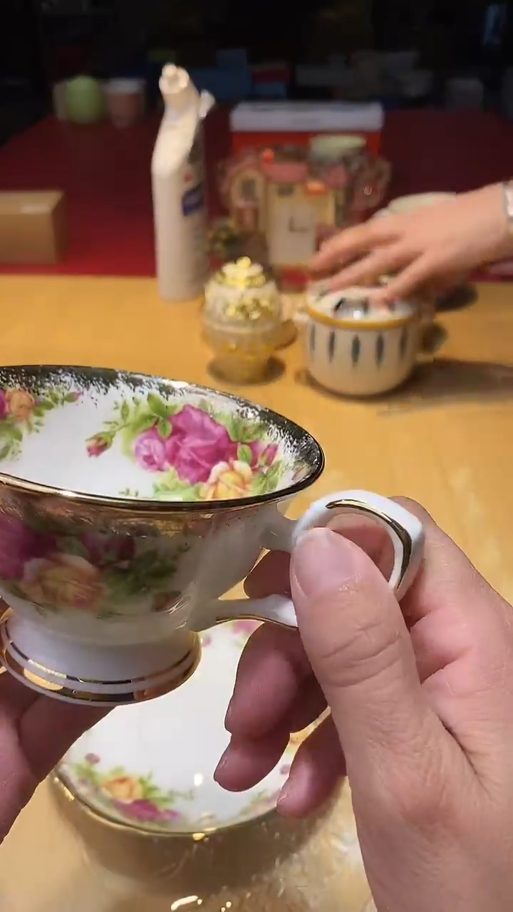 瓷片生活的本意是开心啊@@1