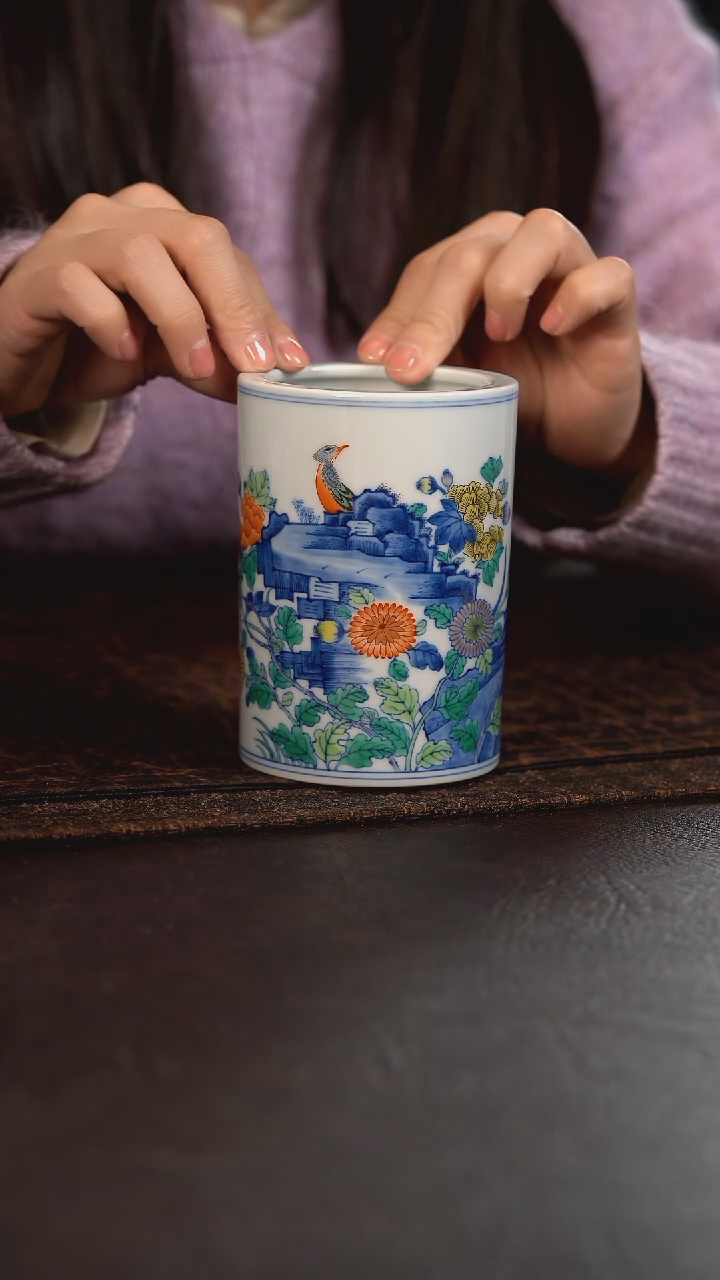 【闪购商品】杯云霞珍藏五彩春意盎然笔筒