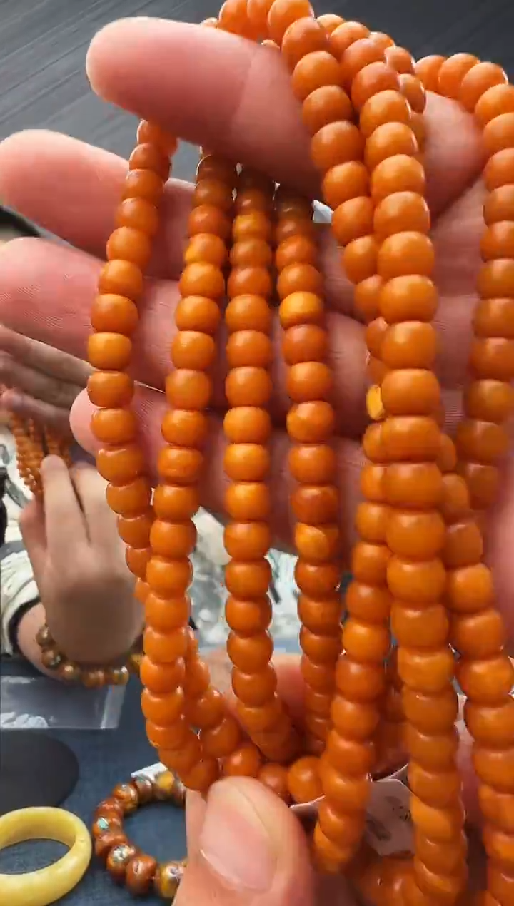 蜜蜡未镶嵌珠宝奇石假一罚十22，7多样性发其一