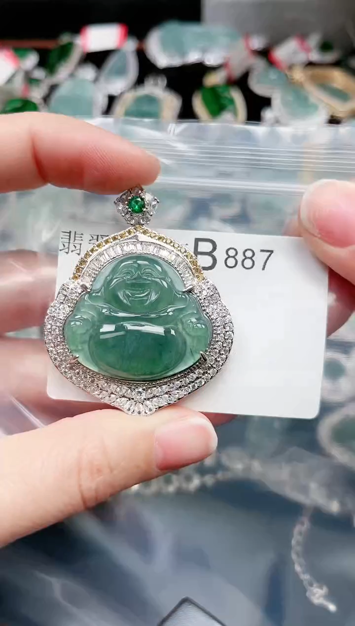 【闪购商品】翡翠颈饰未镶嵌887赠皮绳