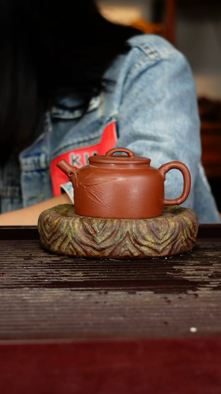 宜兴原矿紫砂壶茶壶宜兴原矿紫砂壶茶壶180C