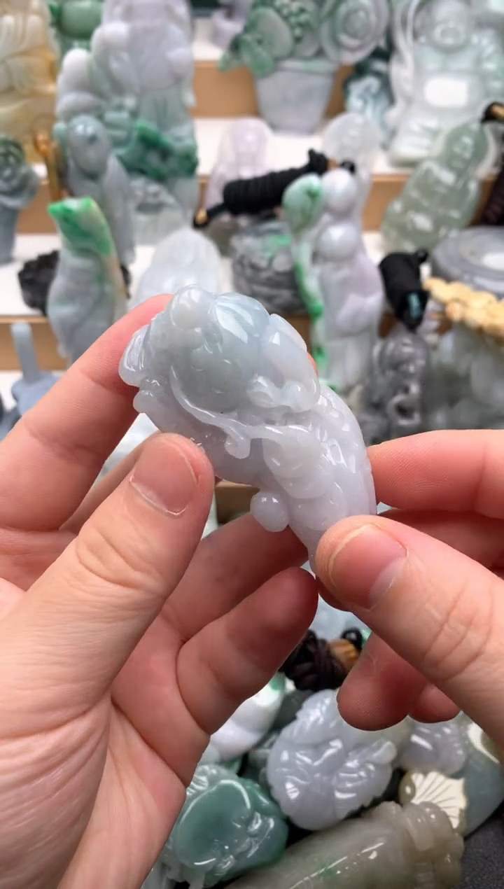 吊坠(不含链)未镶嵌翡翠1