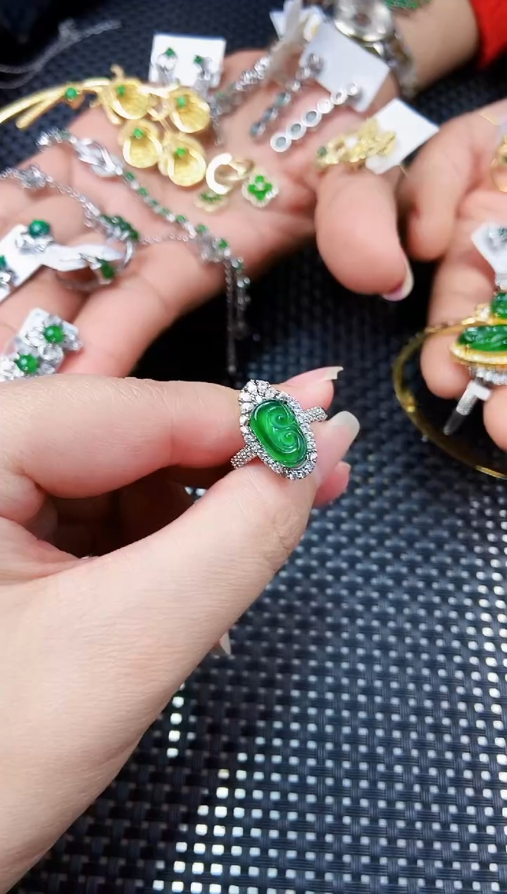 【闪购商品】翡翠戒指未镶嵌111111111