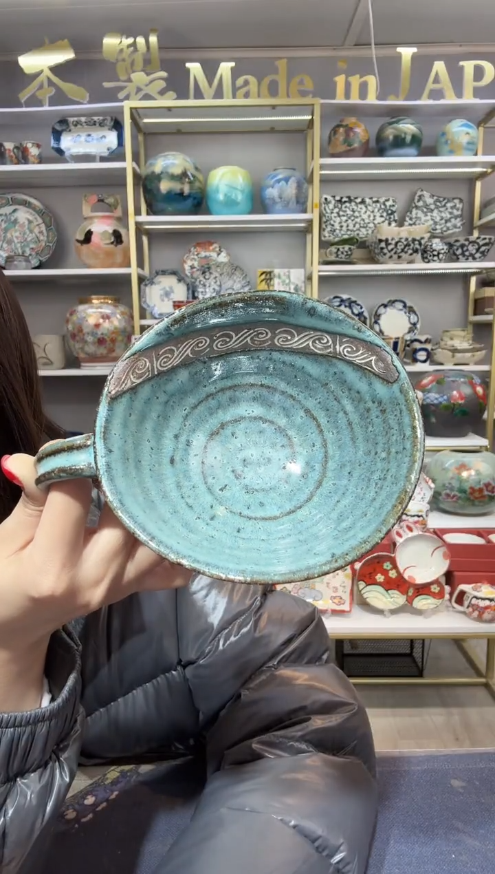 陶瓷早餐杯一只装
