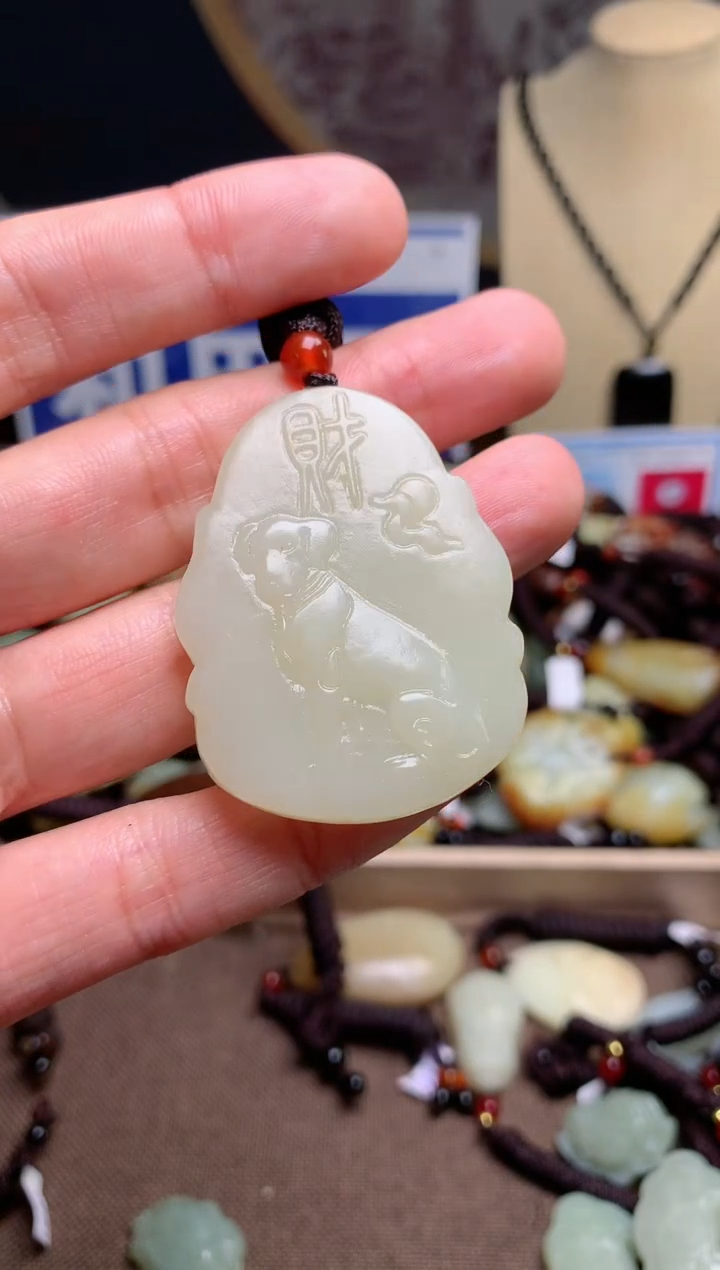 【闪购商品】和田玉颈饰未镶嵌1