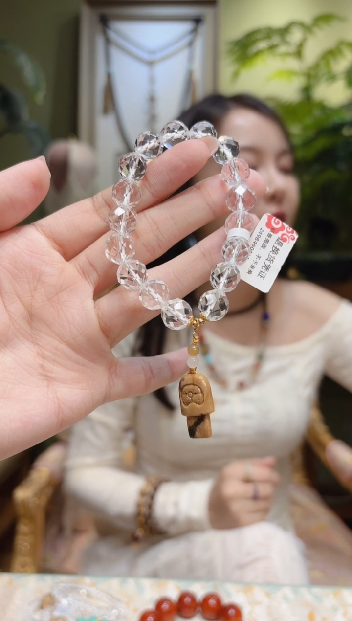 【闪购商品】水晶项链18K金镶嵌根珀雪糕老型白水晶手串