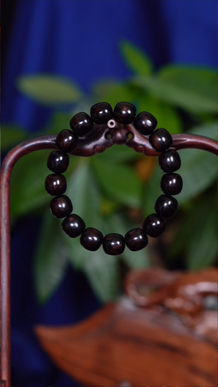 降真香手串/手链啤*红降