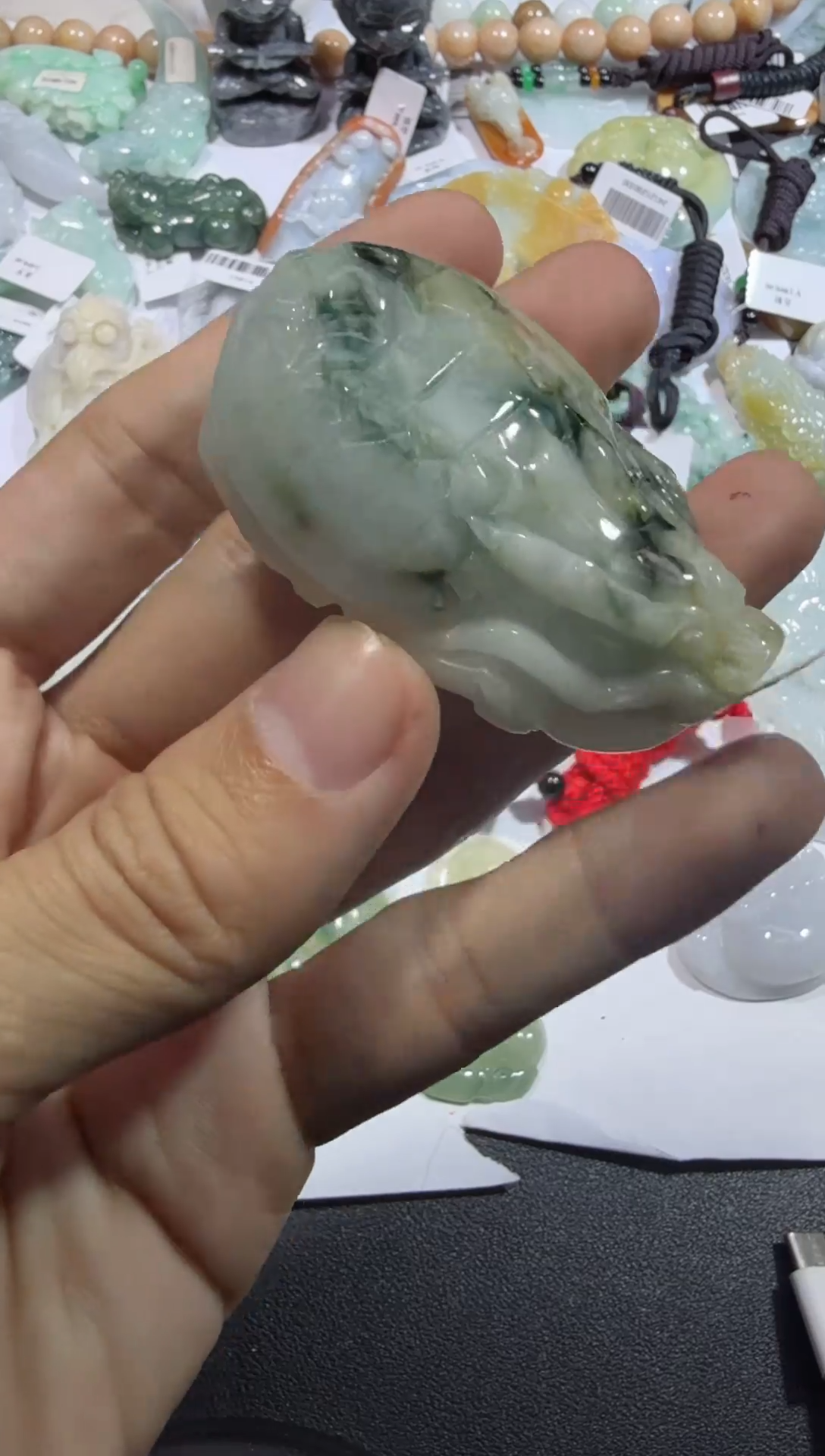 【闪购商品】翡翠颈饰未镶嵌00005210