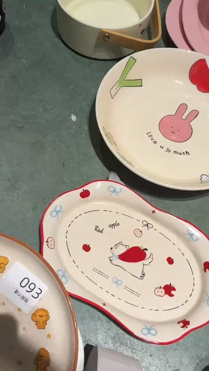 瓷136 苹果西高地 长盘 瑕疵