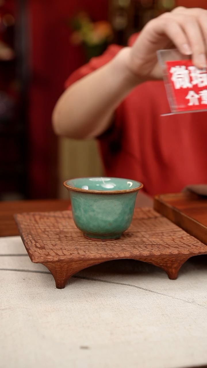 【闪购商品】摆件小师妹-钧瓷-信任