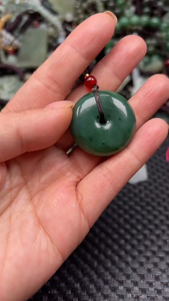 【闪购商品】和田玉颈饰未镶嵌1