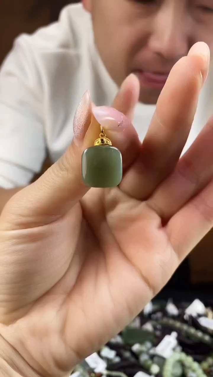 【闪购商品】和田玉颈饰未镶嵌多样性发货，拍一发一