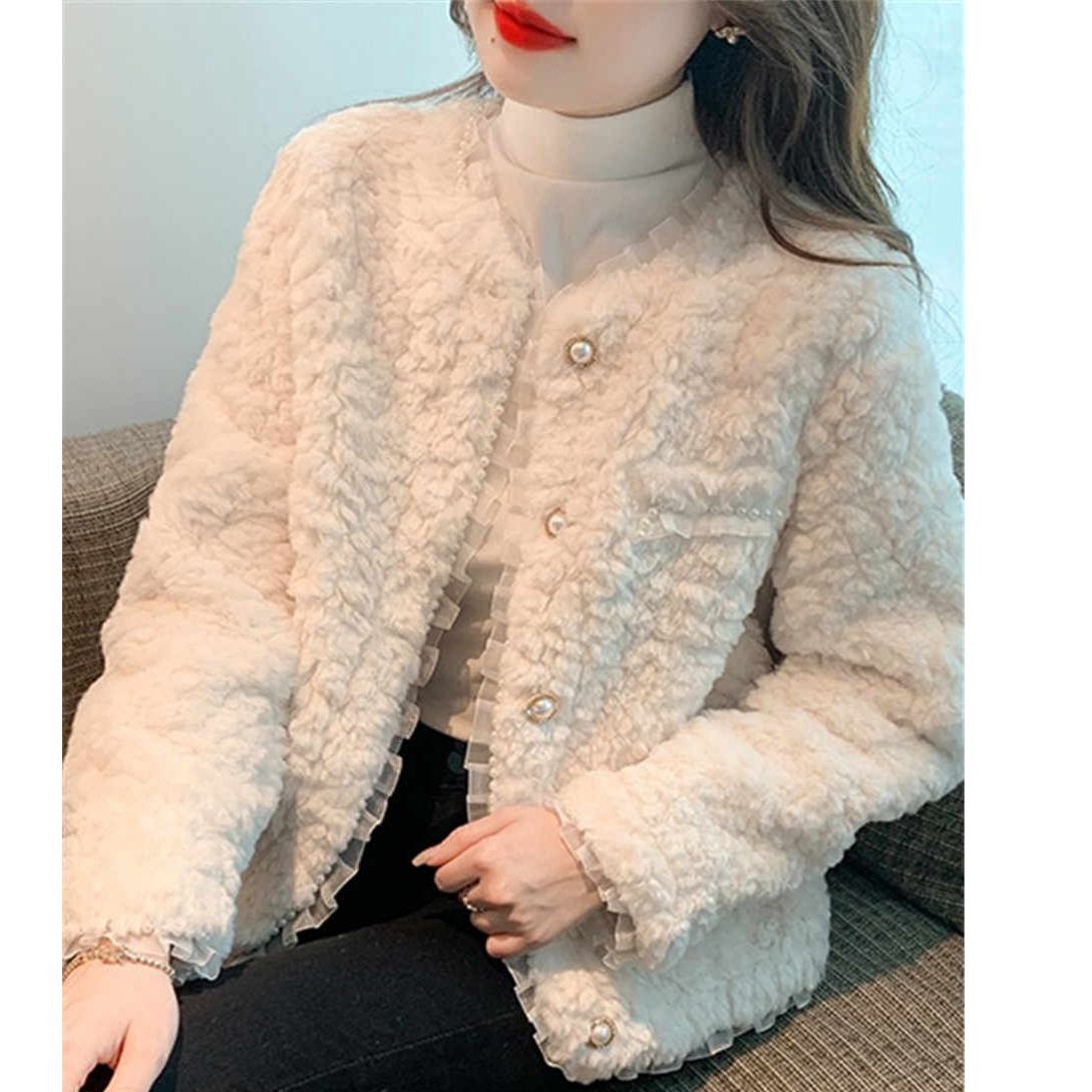 【当天发+运费险】小香风毛毛外套小个子显瘦蕾丝钉珠款上衣YY390