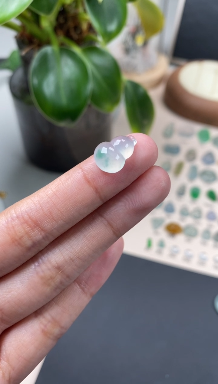 【闪购商品】翡翠颈饰未镶嵌翡翠冰种葫芦