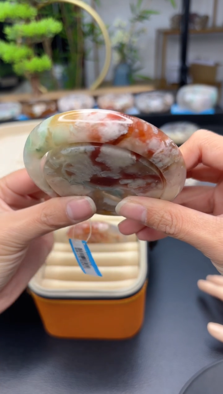 【闪购商品】石英质玉手镯未镶嵌C512(64圈赠送镯心)