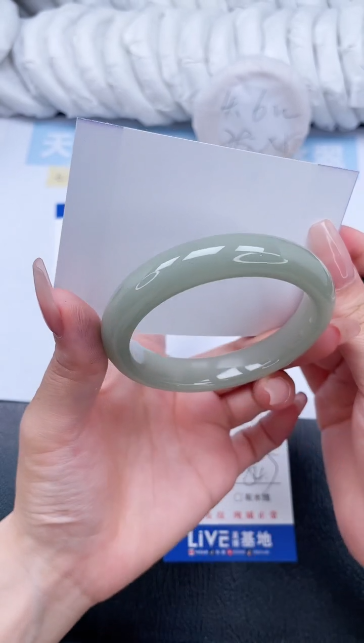 石英质玉手镯未镶嵌T239-54.7