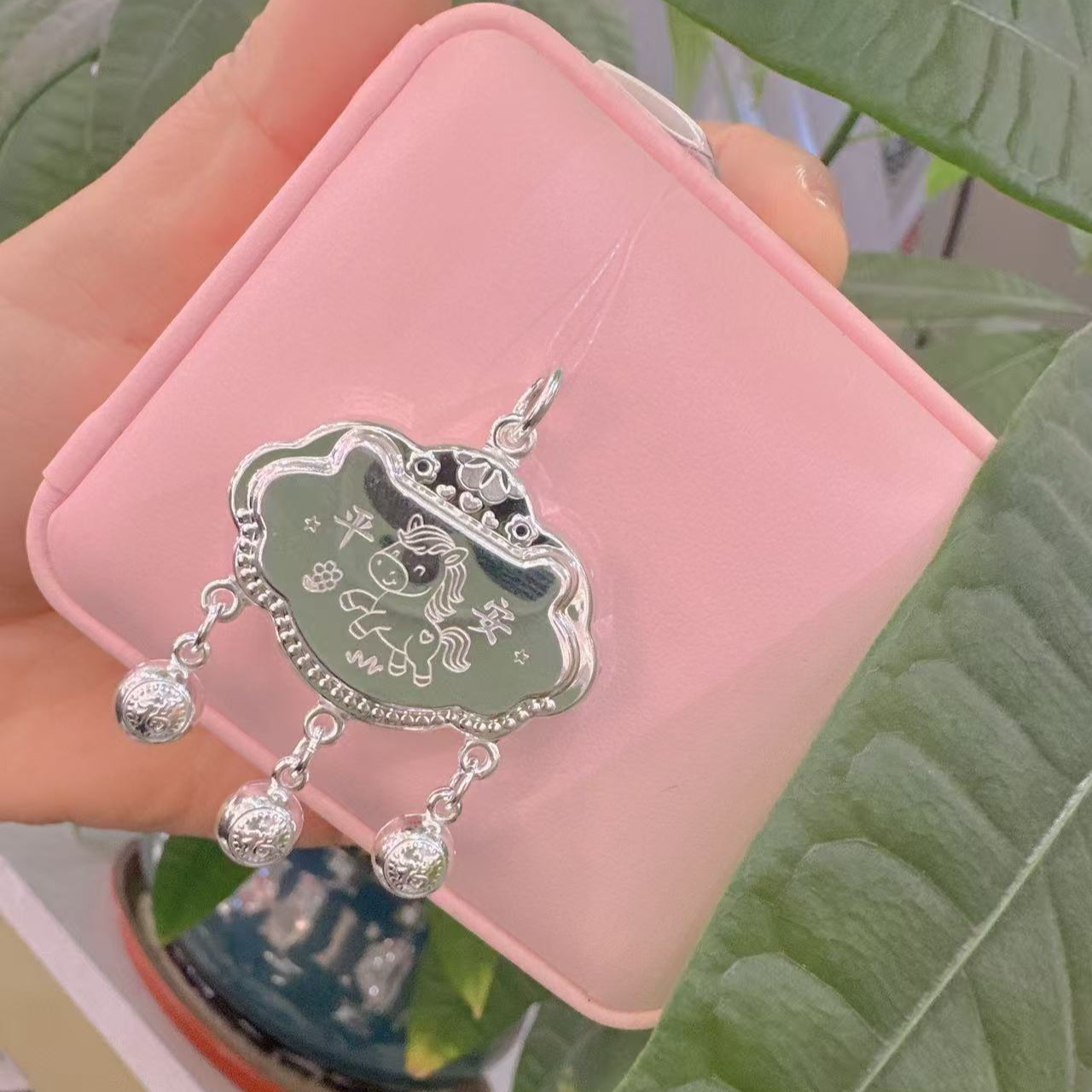 吊坠足银 足银锁吊坠 宝宝马生肖锁包