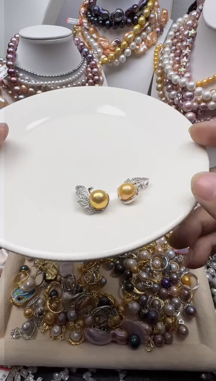 【闪购商品】淡水珍珠颈饰未镶嵌1