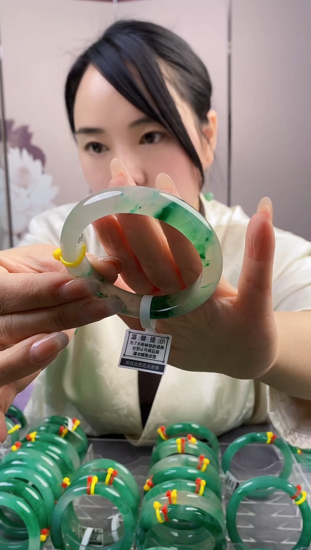 【闪购商品】石英质玉手镯未镶嵌81