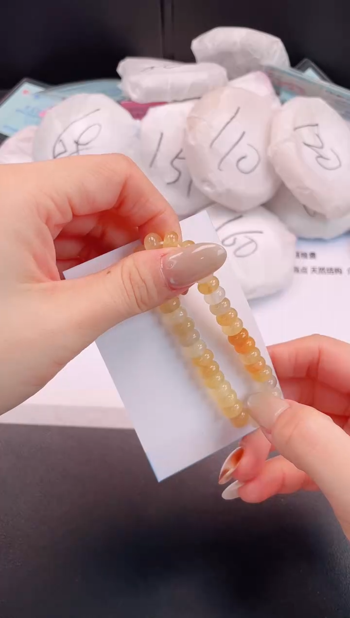 未镶嵌手串石英质玉黄龙算盘珠手串（多样性发货）
