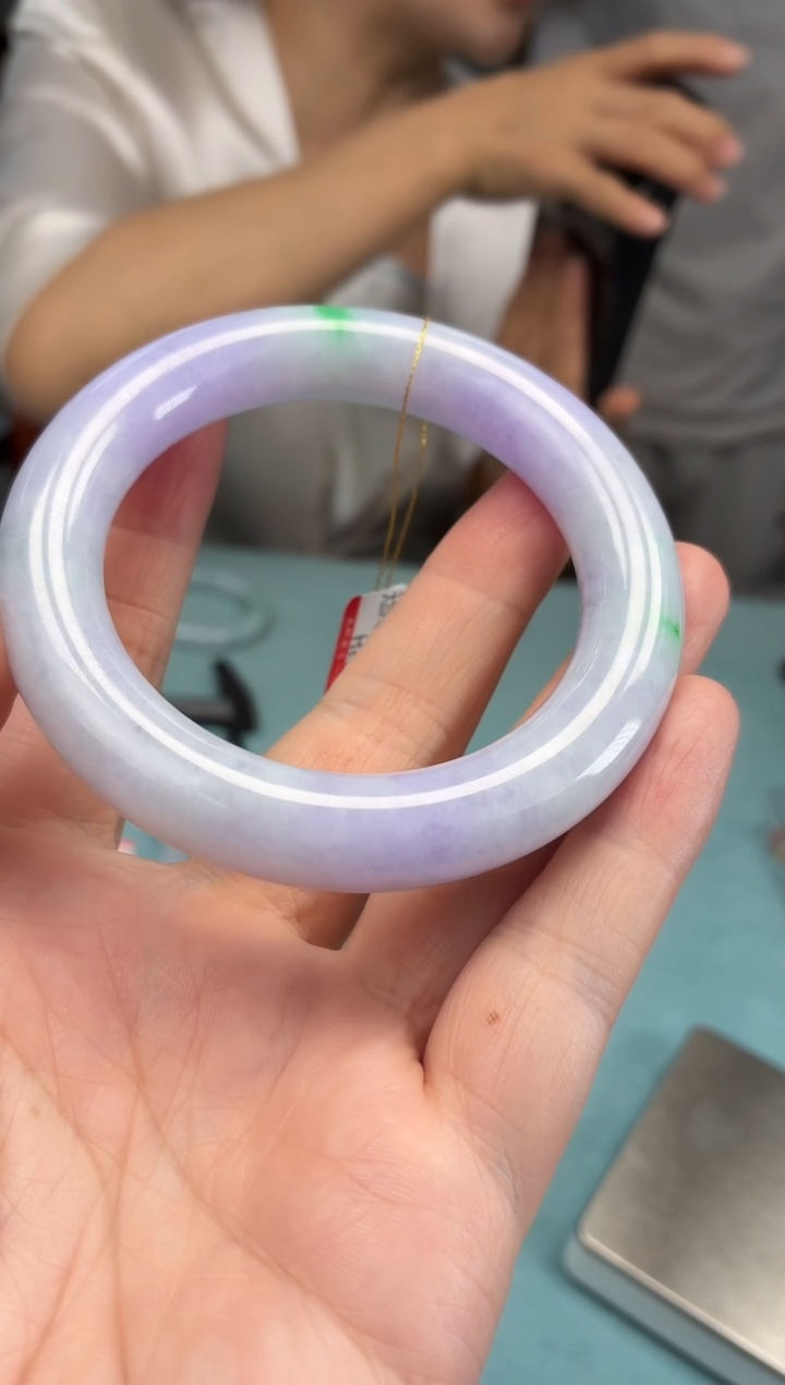 未镶嵌手镯翡翠微*豆手镯