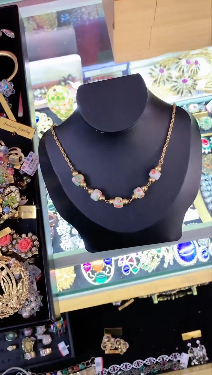 【闪购商品】瓷片楚楚中古珠宝甄选不退换