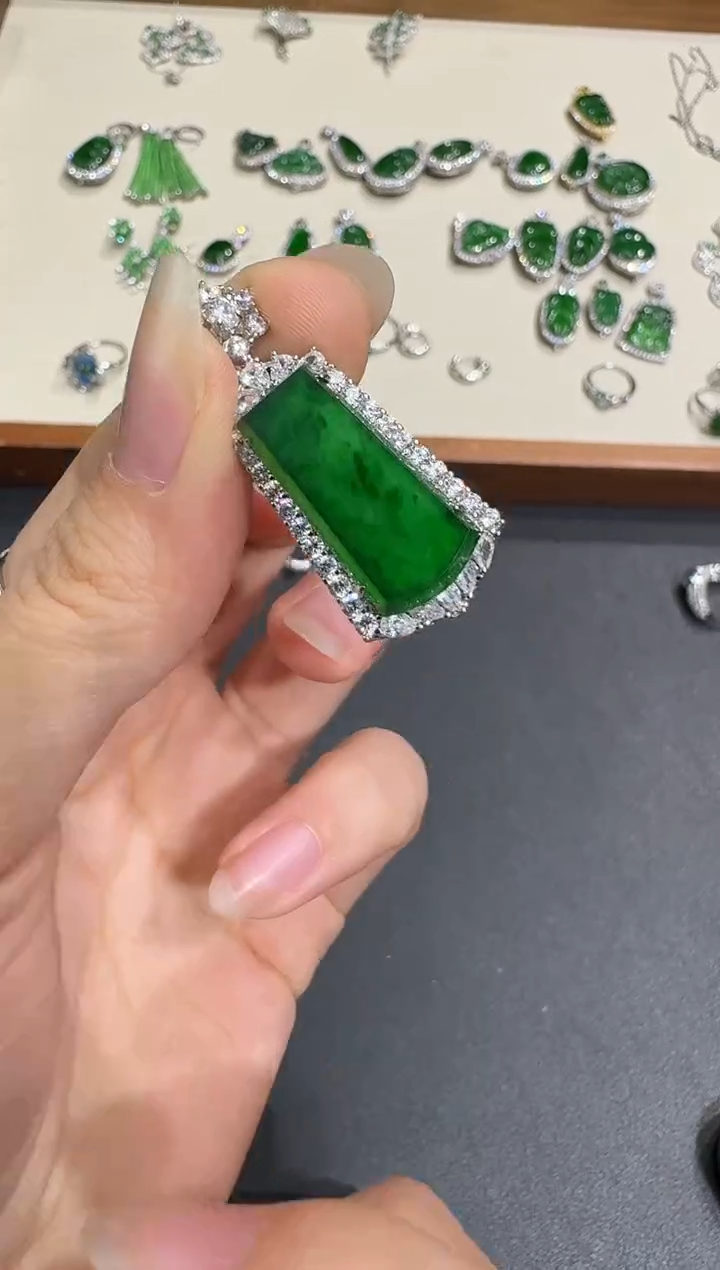 颈饰银S925镶嵌翡翠X1211-886-269