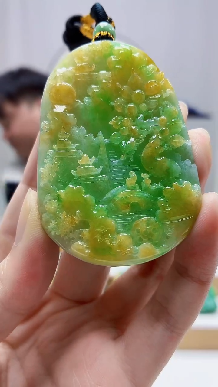 未镶嵌定制翡翠火*火5060zm-毛货挂件