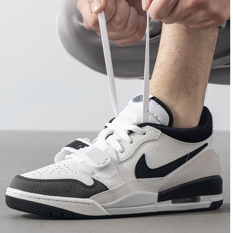 NIKE耐克正品篮球鞋男2024新款低帮缓震球鞋比赛训练运动鞋HV1811