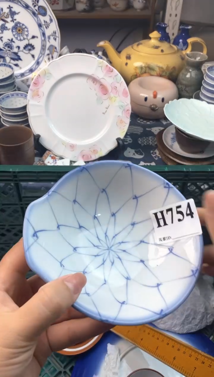 瓷片静****美11111111111111111
