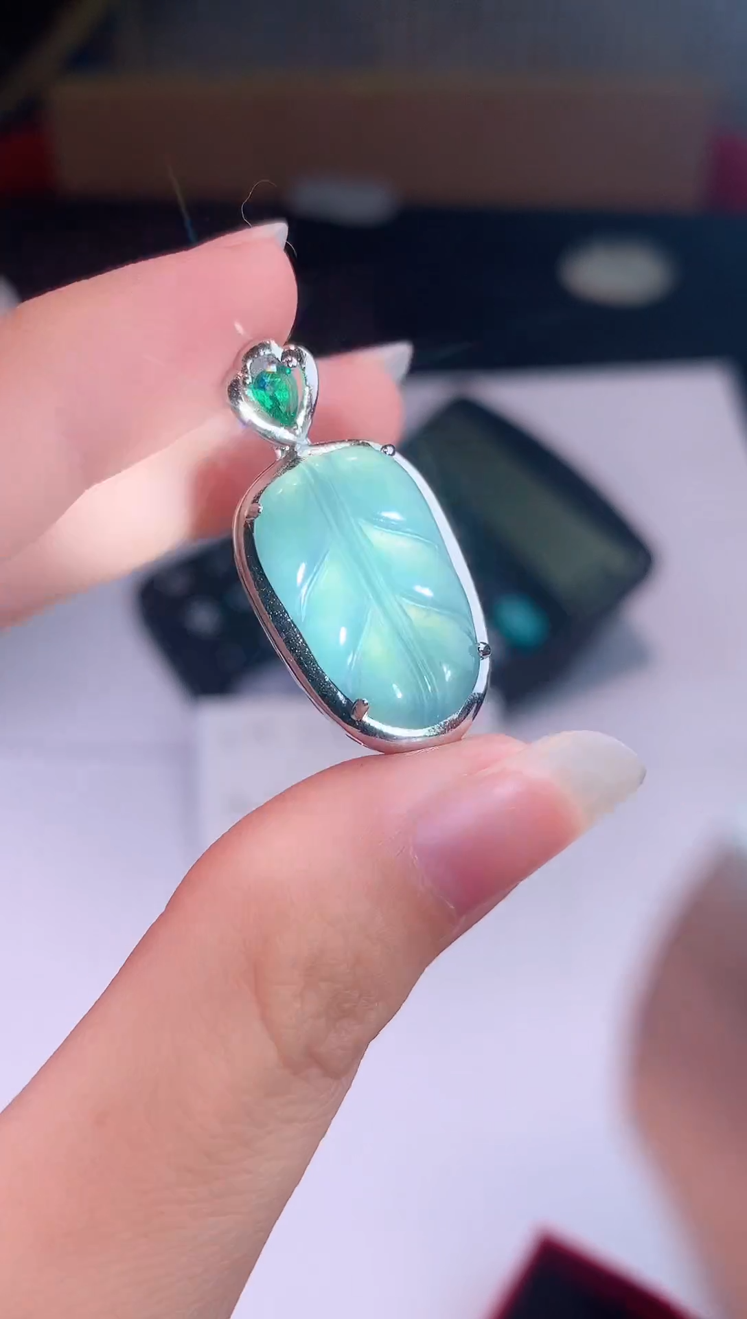 颈饰未镶嵌翡翠0芹0翡翠珠宝713