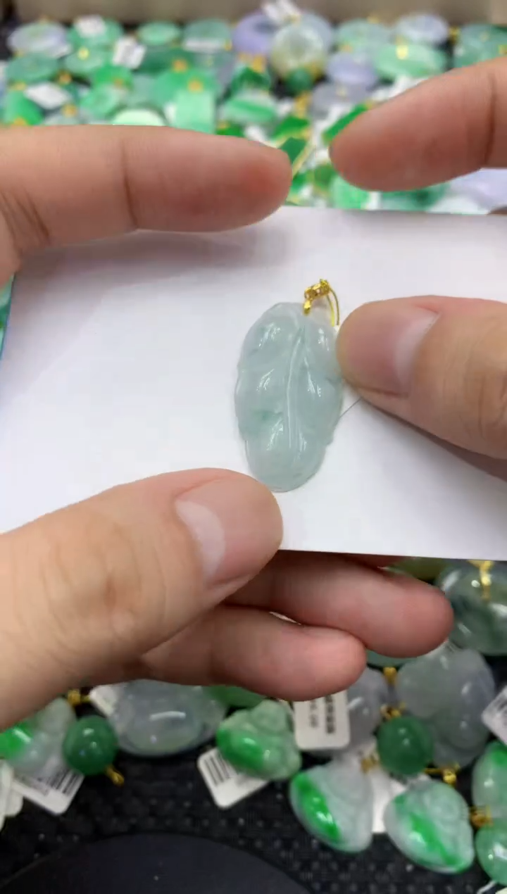 颈饰未镶嵌翡翠天然缅甸翡翠A货