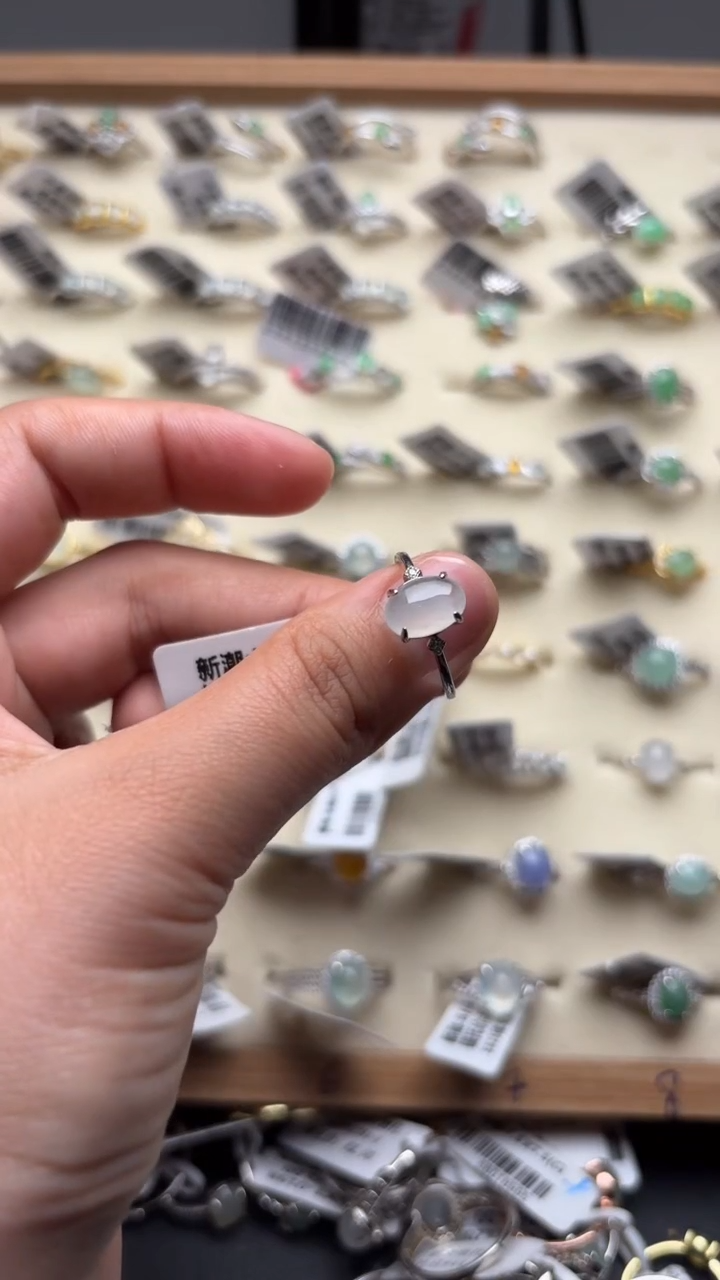 【闪购商品】翡翠戒指银S925镶嵌缅甸A货翡翠S925银镶嵌