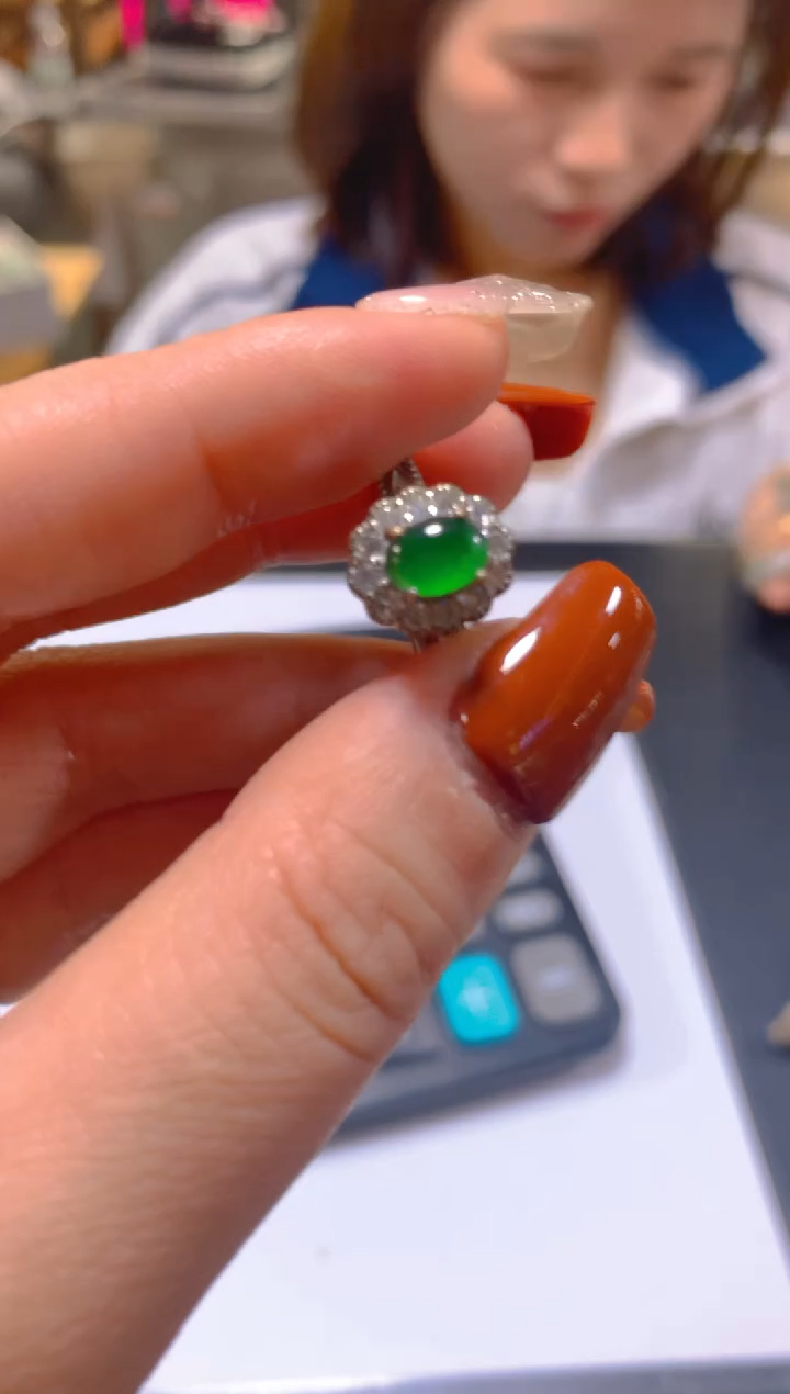 未镶嵌戒指翡翠多样性发一