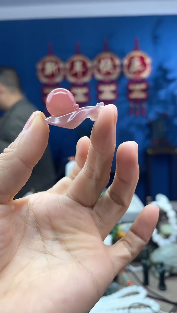 【闪购商品】南红玛瑙颈饰未镶嵌1