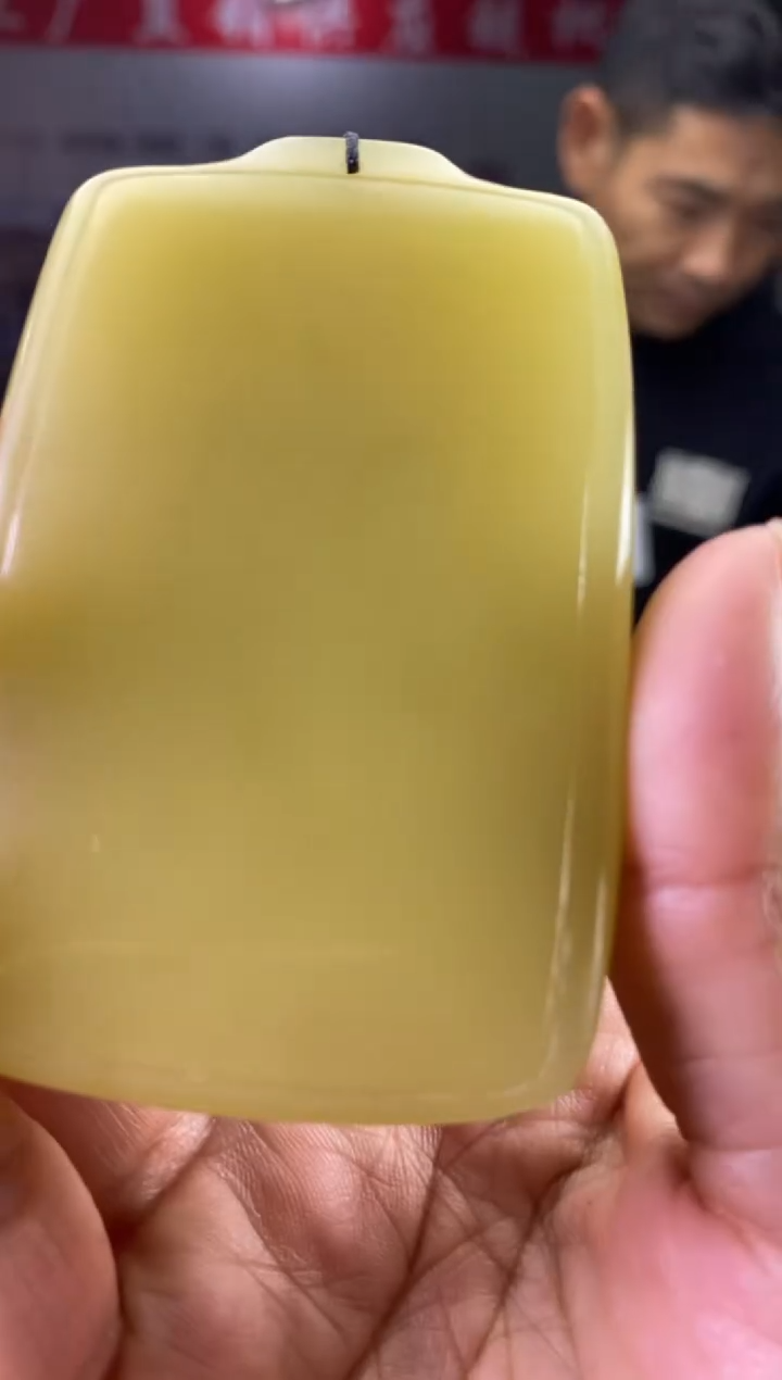 天然玉石未镶嵌颈饰