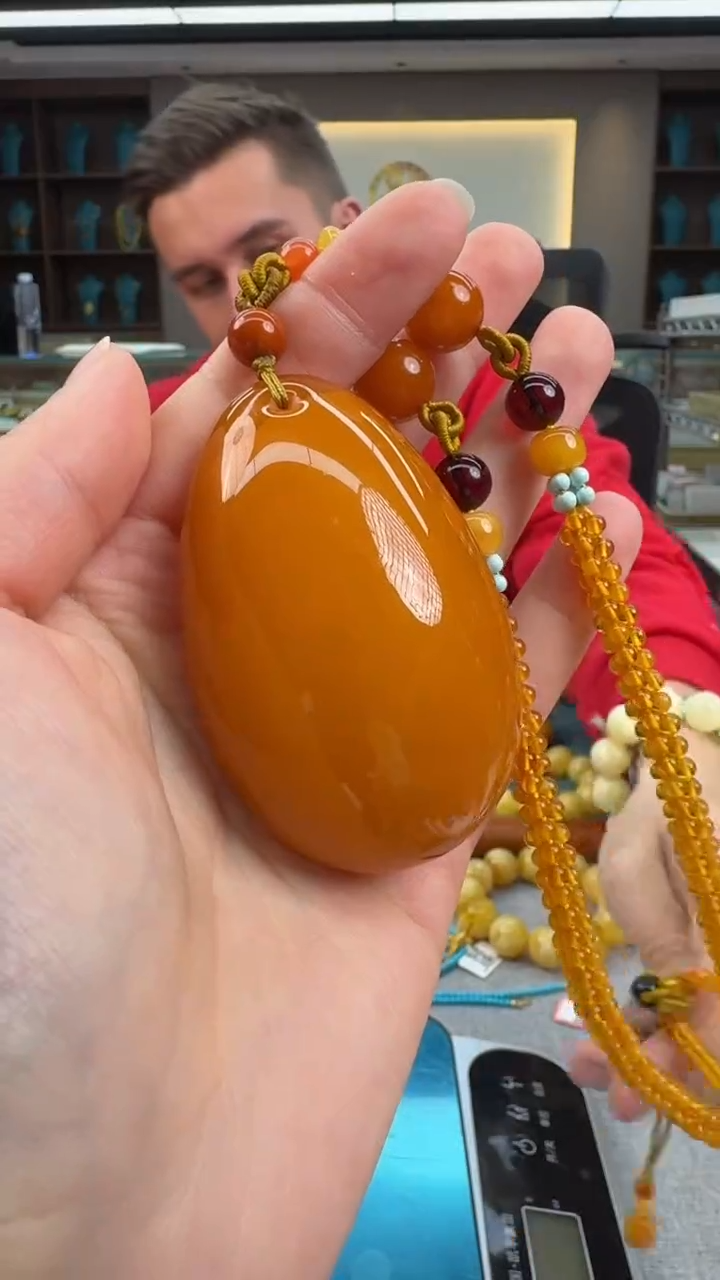 【闪购商品】琥珀颈饰未镶嵌秒拍号230