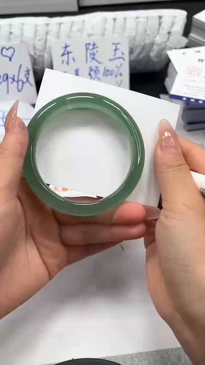 未镶嵌手镯石英质玉28-58