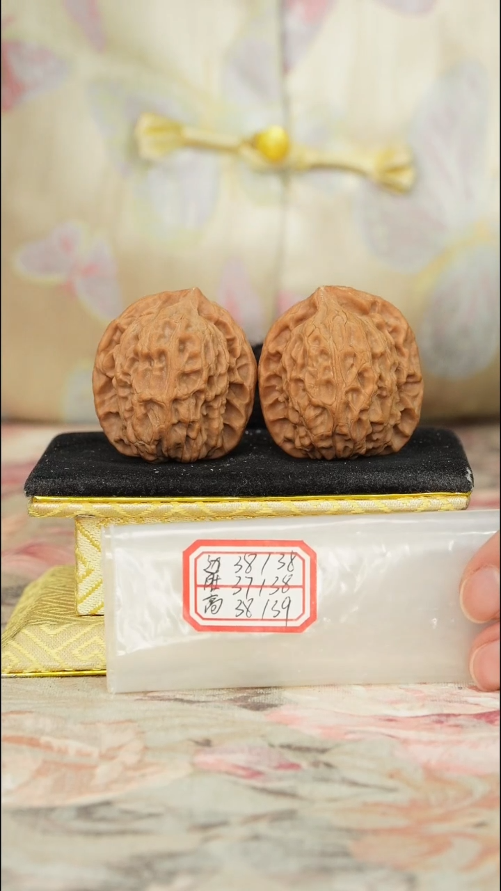 【闪购商品】文玩核桃把件非嫁接北京