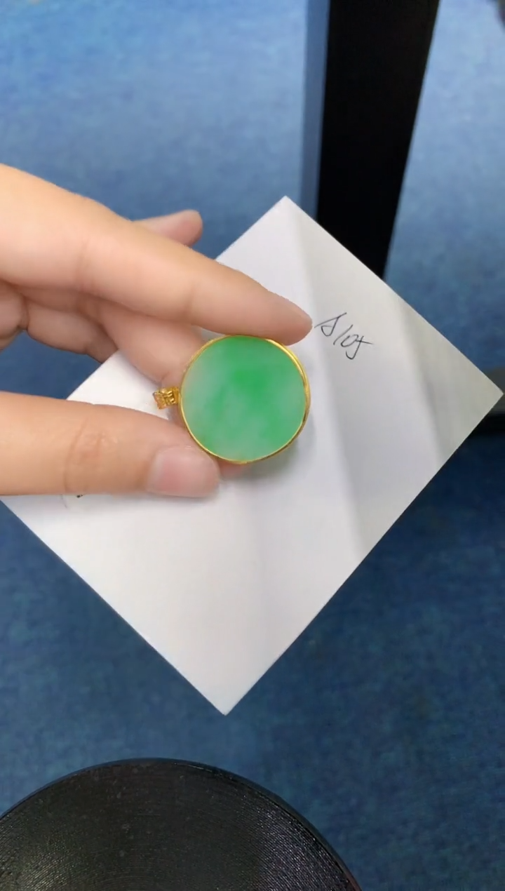 【闪购商品】翡翠颈饰18K金镶嵌000000000