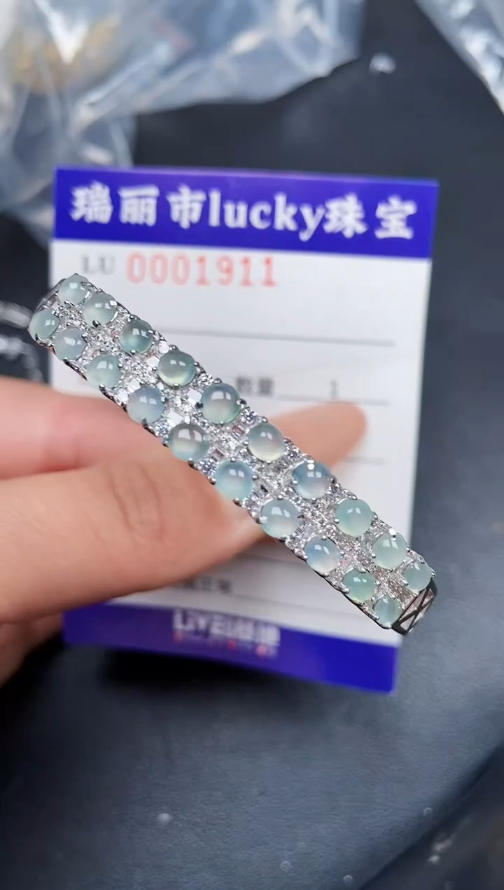 【闪购商品】翡翠颈饰银S925镶嵌1911