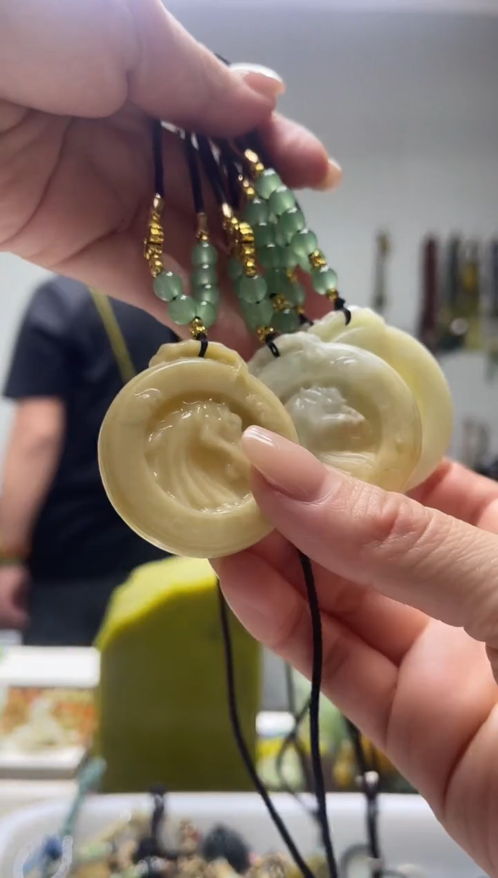 未镶嵌岫玉颈饰多样性发货 拍一发一