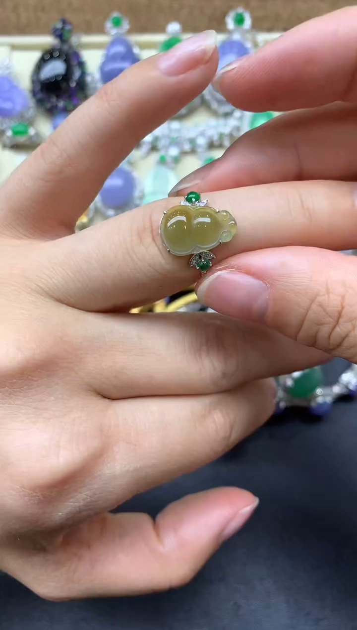 【闪购商品】翡翠戒指18K金镶嵌142-中国好珍宝