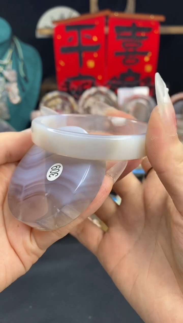 【闪购商品】石英质玉手镯（圆镯）未镶嵌59