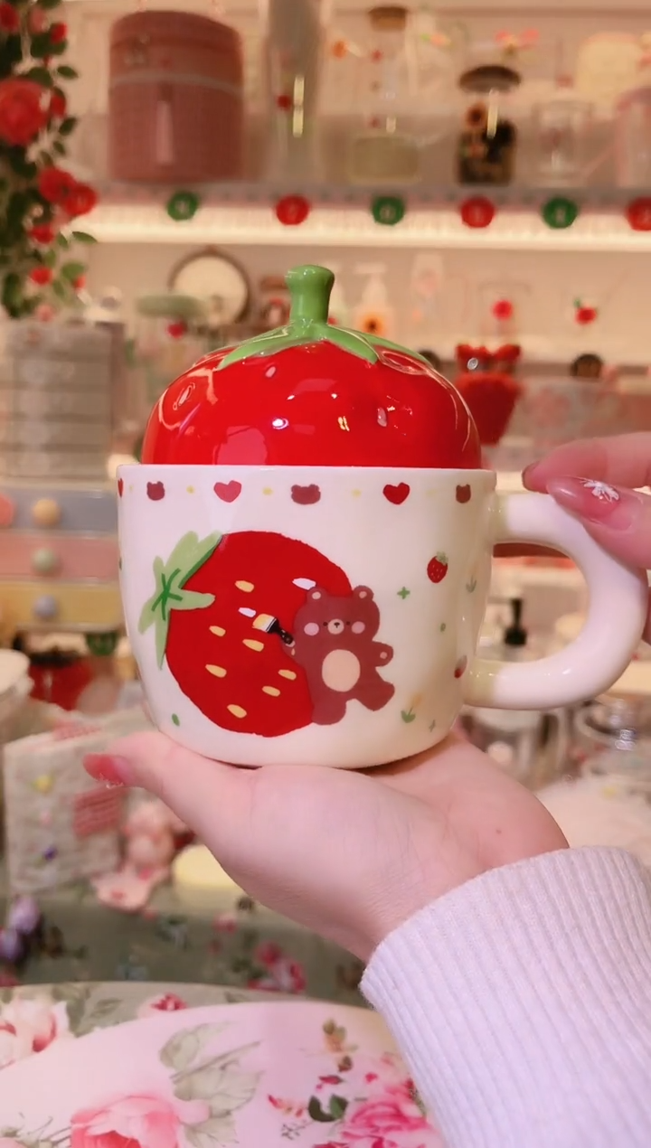 红色草莓杯——手工制作品质好！