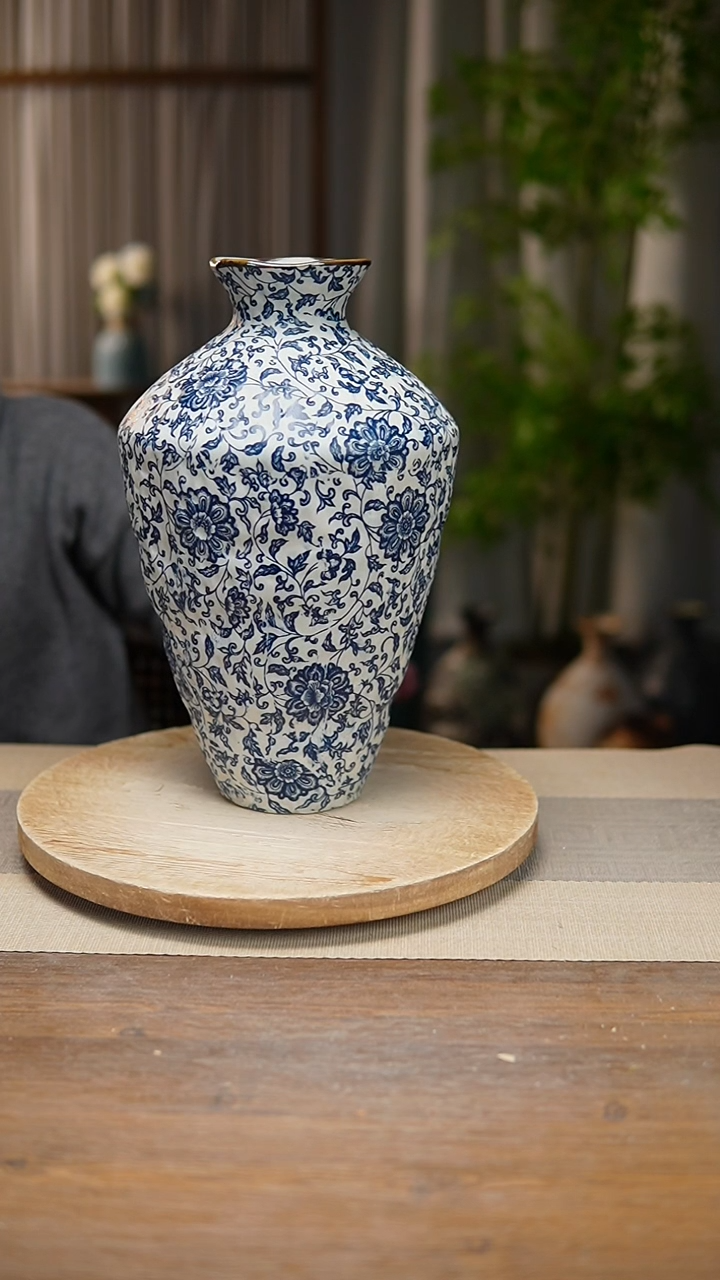 【闪购商品】陶瓷   花器青花瓷缠枝莲高脚