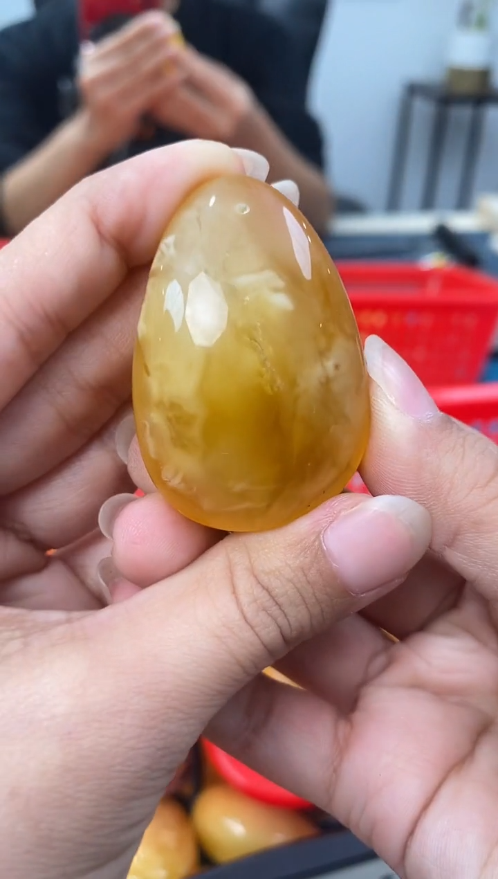 【闪购商品】琥珀裸石未镶嵌天然琥珀蜜蜡水滴